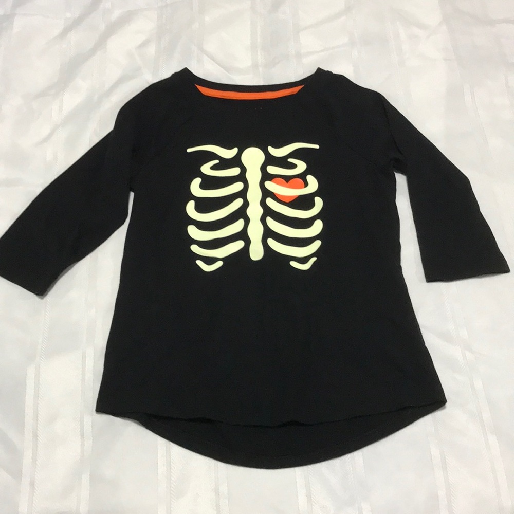 Kids glow in the dark shirt, save 15% on 2 items.